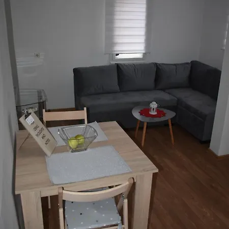 De Lux & Emilia Guest house Banja Luka